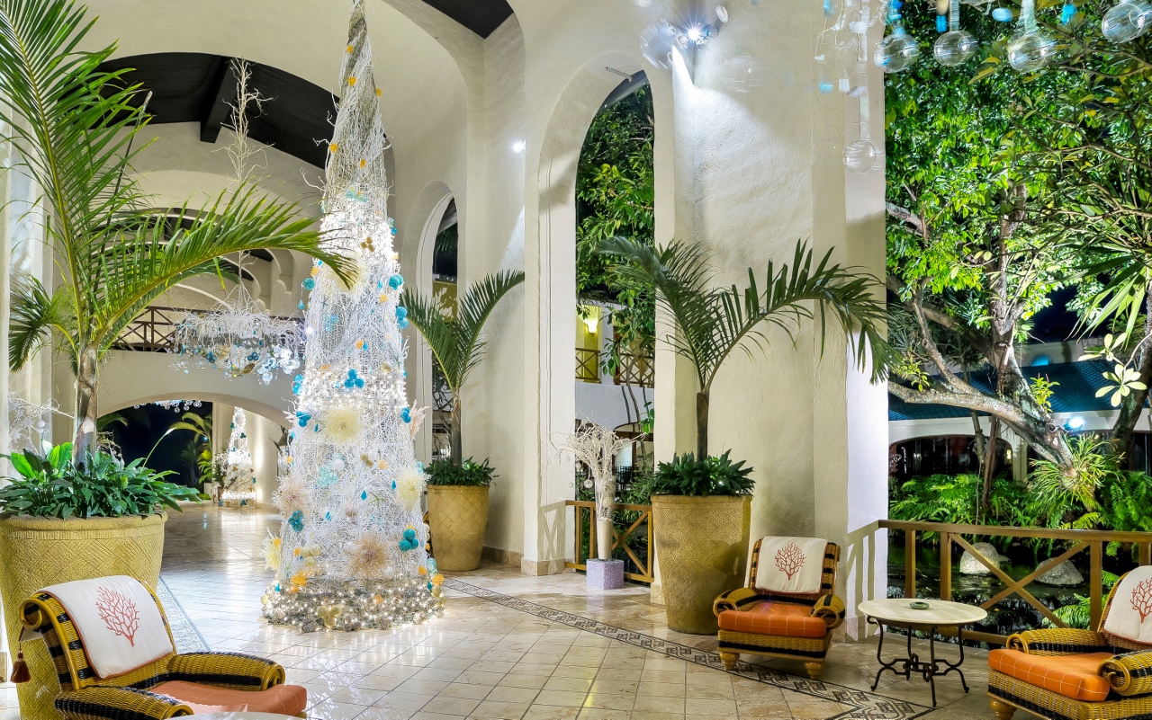 Festive at One&Only Le Saint Geran