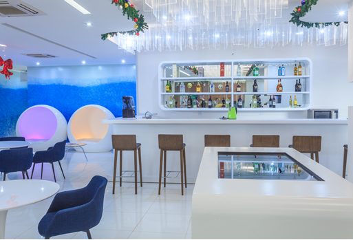 Firstlounge