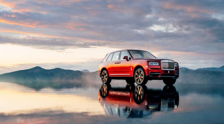 Rolls-Royce cullinan-magma-red-ext-4