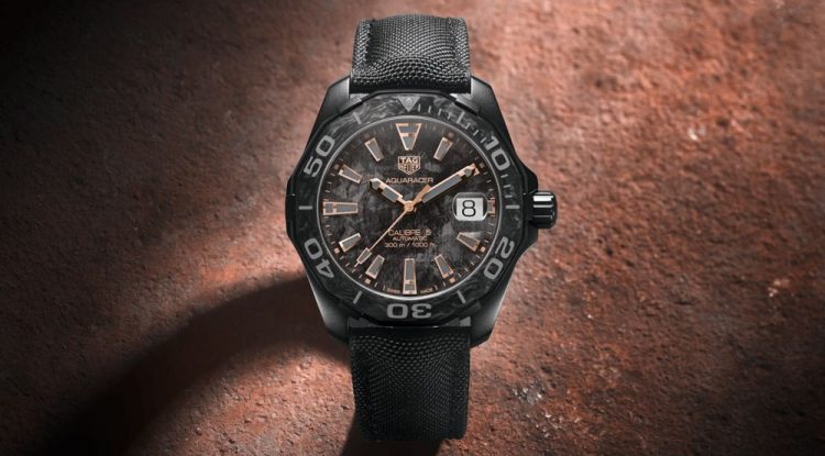 tagheuer-aquaracer-carbon_wbd218a-fc6445_2018-4
