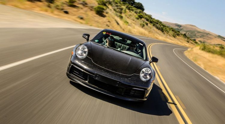 2020-porsche-911-prototype-102-1539206585