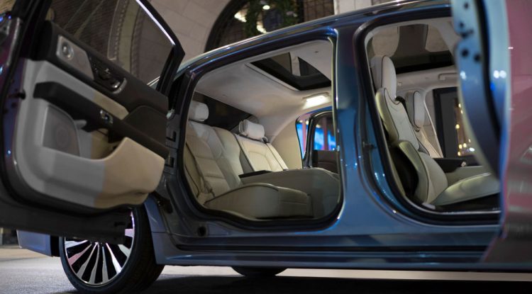 lincolncontinental-coachdoors_hr_10