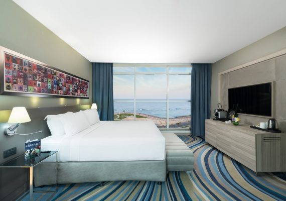 Radisson-Blu-Jeddah-Corniche-room-view