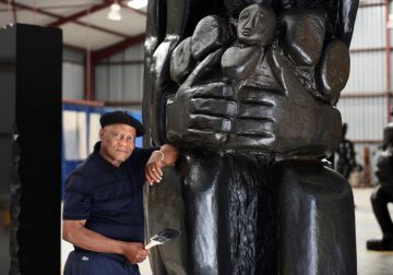 The South African artist Pitika Ntuli