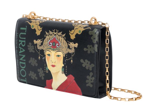 Fashion Designer With Jewish Ancestry Shows Great Promise With New Luxury Collection